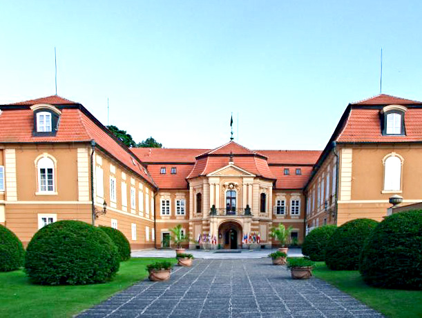 Замки-отели Чехии